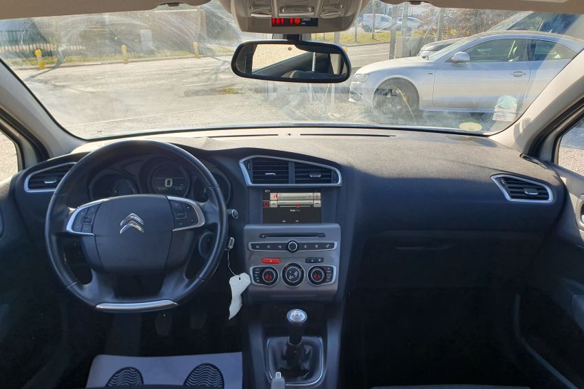 Citroën C4 Citroen C4 1,6 HDI/2015/GPS/Distribution neuve/Garantie/Réservation&Livraison Possible