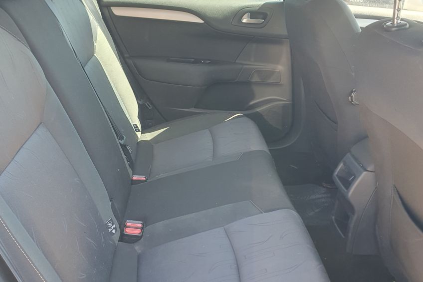 Citroën C4 Citroen C4 1,6 hdi/Attelage/Radar/Clim auto/distribution neuve/Garantie/Réservation&Livraison Possible