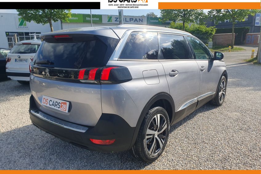 Peugeot 5008 Peugeot 5008 1,5 HDI/Automatique/7places/Allure//Garantie et révisé/Réservation&Livraison Possible