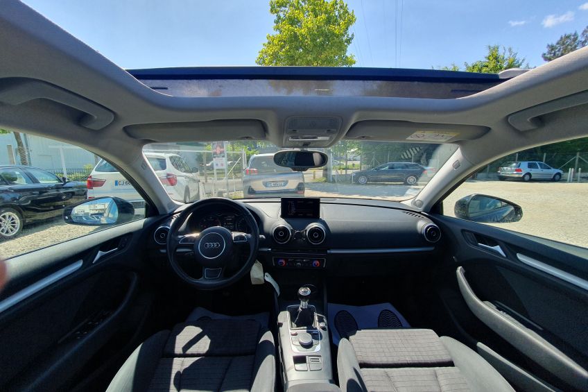 Audi A3 Audi A3 1,6 tdi/2014/Toit ouvrant/144000kms/Distribution neuve/Garantie/Réservation&Livraison Possible