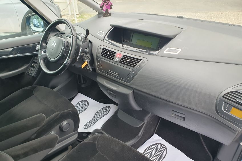 Citroën C4 Picasso Citroen C4 Picasso 2,0 hdi/Automatique/Attelage/Exclusive/Garantie et révisé/Réservation&Livraison Possible