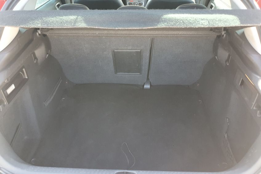 Citroën C4 Citroën C4 1,6 HDI/2016/Gps/Bluetooth/Radar/Distribution neuve/Garantie/Réservation&Livraison Possible