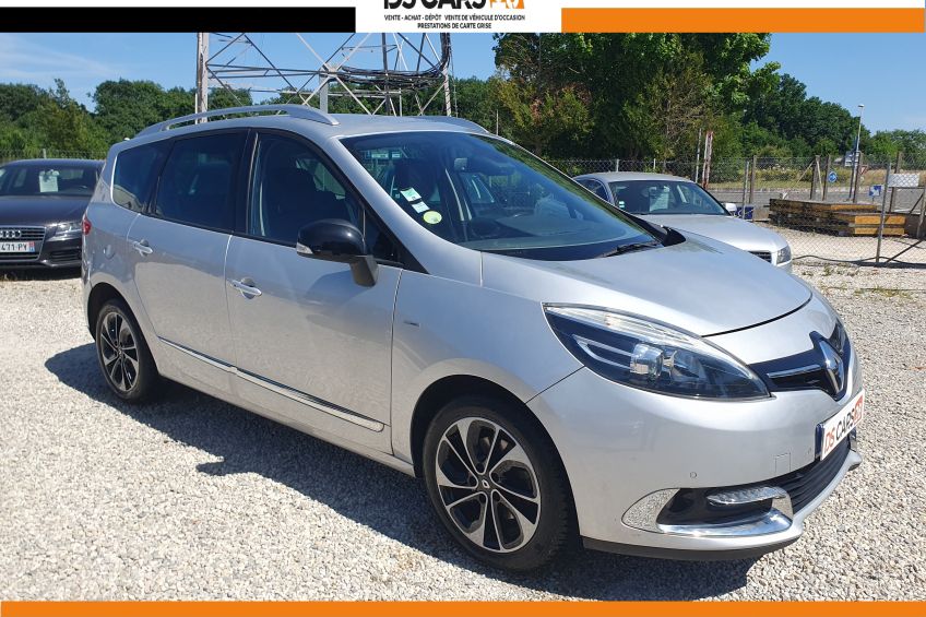 Renault Grand Scenic  3 Renault Scenic 1,6 DCI/7places/Caméra/Gps/Bluetooth/Bose/Garantie et révisé/Réservation&Livraison Possible