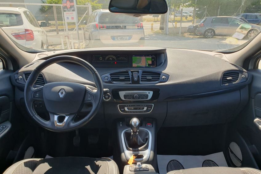 Renault Grand Scenic  3 Renault Scenic 1,6 DCI/7places/Caméra/Gps/Bluetooth/Bose/Garantie et révisé/Réservation&Livraison Possible
