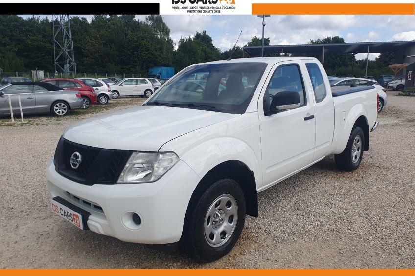 Nissan Navara Nissan Navara 4x4 2,5 DCI/Attelage/Sièges chauffants/Garantie et révisé/Réservation&Livraison Possible
