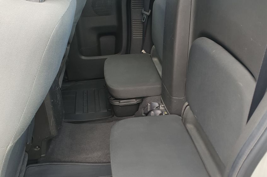 Nissan Navara Nissan Navara 4x4 2,5 DCI/Attelage/Sièges chauffants/Garantie et révisé/Réservation&Livraison Possible