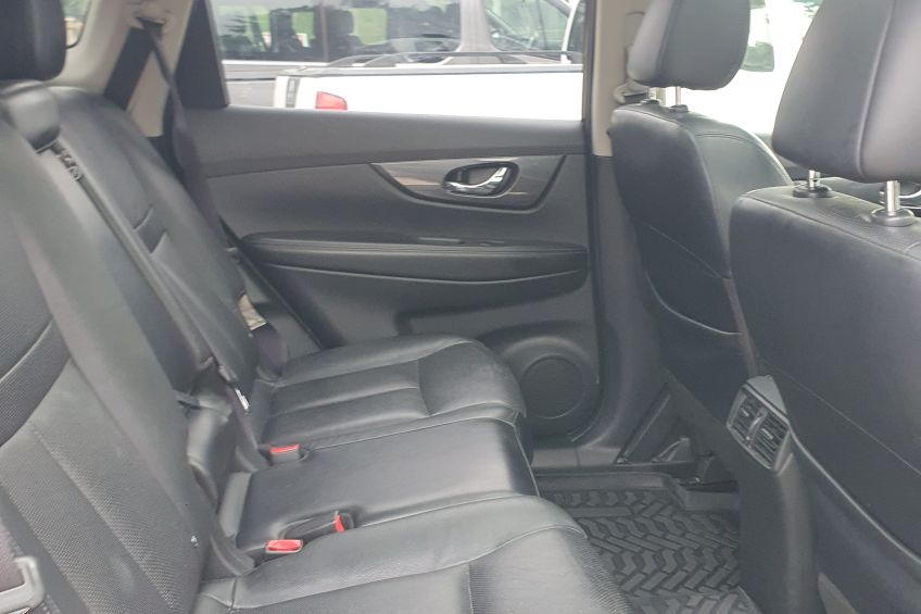 Nissan X-TRAIL Nissan X-TRAIL 1,6 DCI/7places/Automatique/Toutes options/Réservation&Livraison Possible