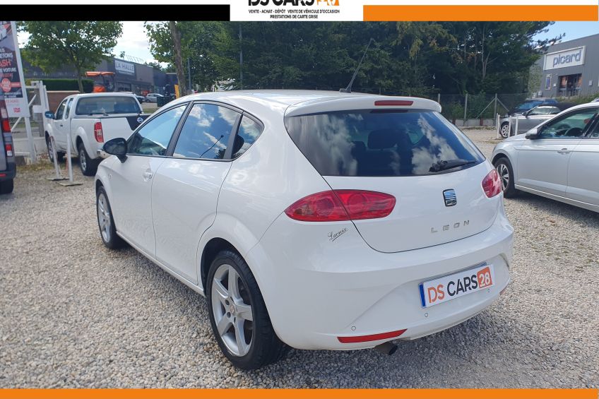 Seat Leon Seat Leon 1,6 TDI/Automatique/132000kms/Toit ouvrant/Distribution neuve/Garantie/Réservation&Livraison Possible