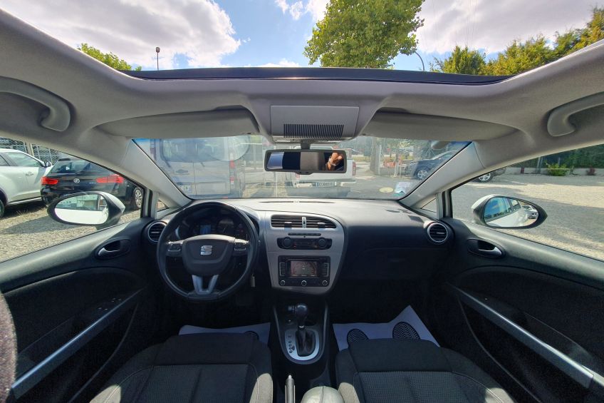 Seat Leon Seat Leon 1,6 TDI/Automatique/132000kms/Toit ouvrant/Distribution neuve/Garantie/Réservation&Livraison Possible