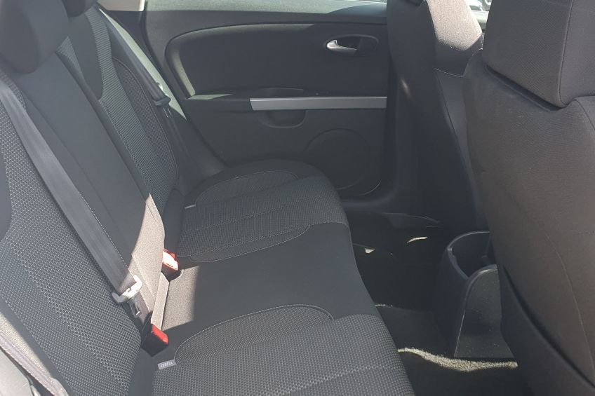 Seat Leon Seat Leon 1,6 TDI/Automatique/132000kms/Toit ouvrant/Distribution neuve/Garantie/Réservation&Livraison Possible