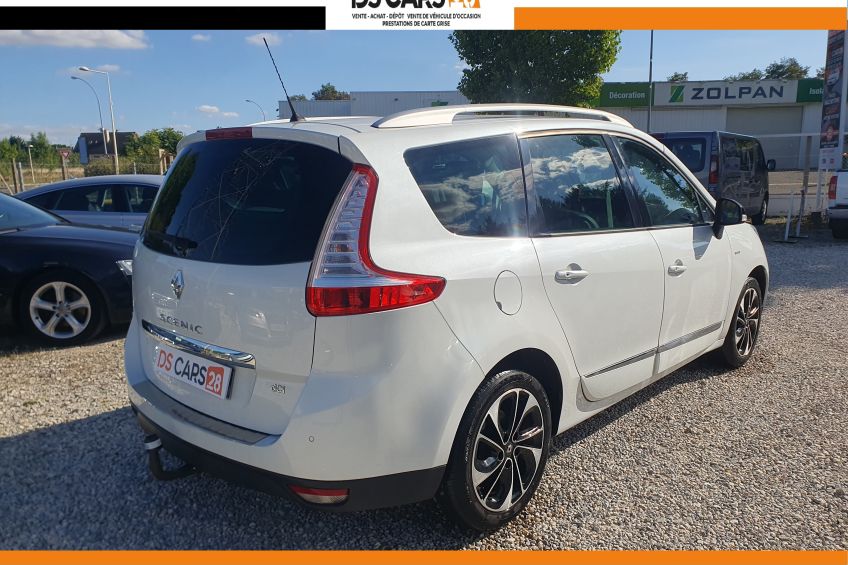 Renault Grand Scenic  3 Renault Scenic 1,6 DCI/7places/Camera/Gps/Attelage/Bose/Garantie et révisé/Réservation&Livraison Possible