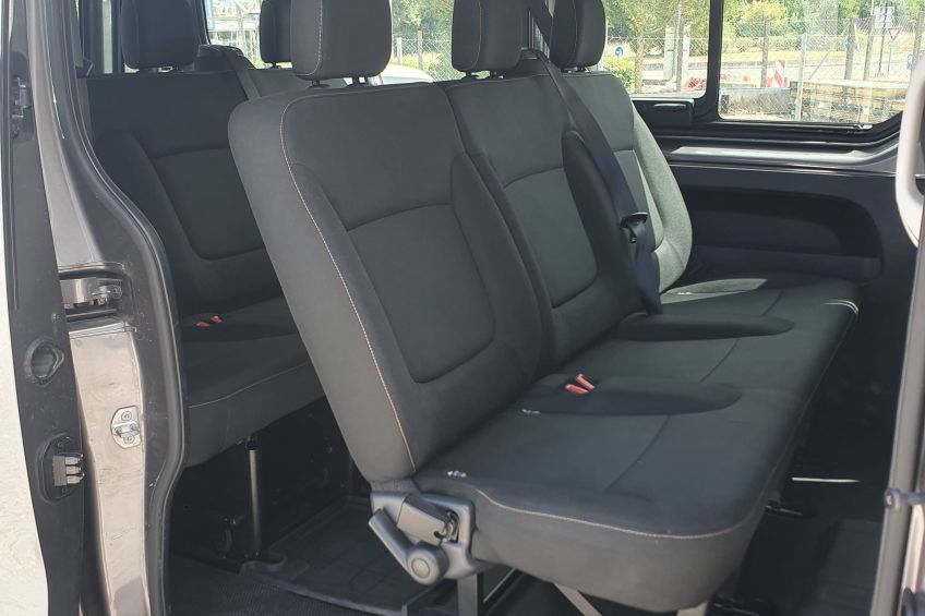 Renault trafic Renault Trafic 1,6 DCI/9places/94000kms/2018/Gps/Bluetooth/Garantie et révisé/Réservation&Livraison Possible