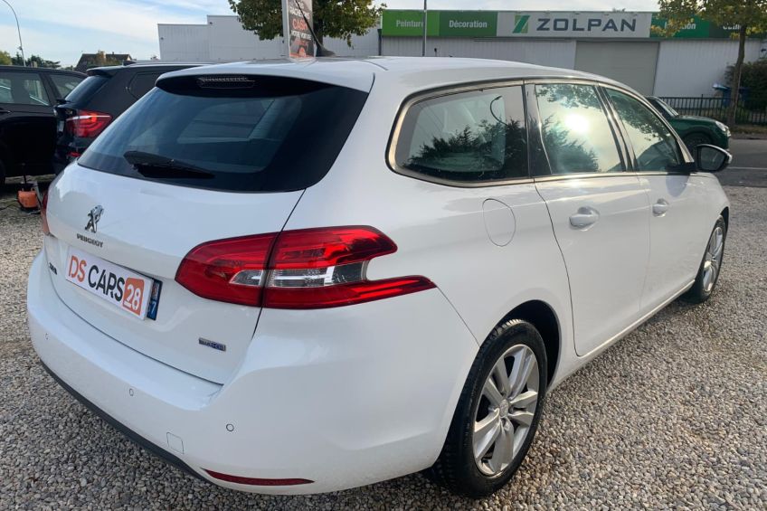 Peugeot 308 SW Peugeot 308 SW 1,6 HDI/Caméra/Gps/110000kms/Distribution neuve/Garantie/Réservation&Livraison Possible