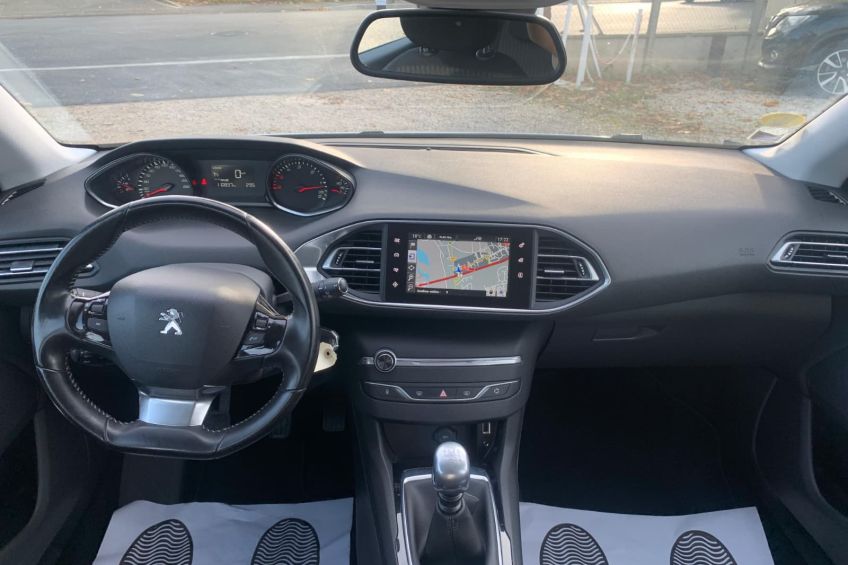 Peugeot 308 SW Peugeot 308 SW 1,6 HDI/Caméra/Gps/110000kms/Distribution neuve/Garantie/Réservation&Livraison Possible