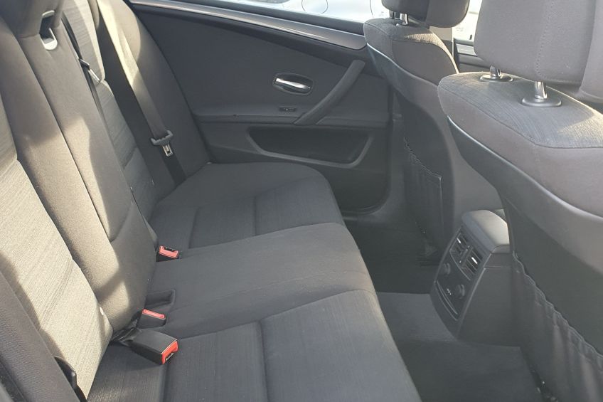 BMW Serie 5 Bmw 520D/Automatique/147000kms/Bluetooth/Radar/Regulateur//Garantie et révisé/Livraison possible