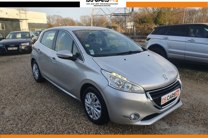 Peugeot 208 Peugeot 208 1,6 HDI/1ère main/Android/Carplay/Distribution neuve/Garantie/Réservation&Livraison Possible