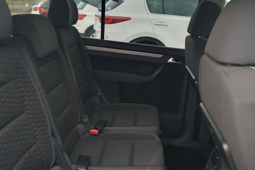 Volkswagen Touran Volkswagen Touran 1,9 TDI/Attelage/Clim/Radars/Distrib neuve/Garantie/Réservation&Livraison Possible