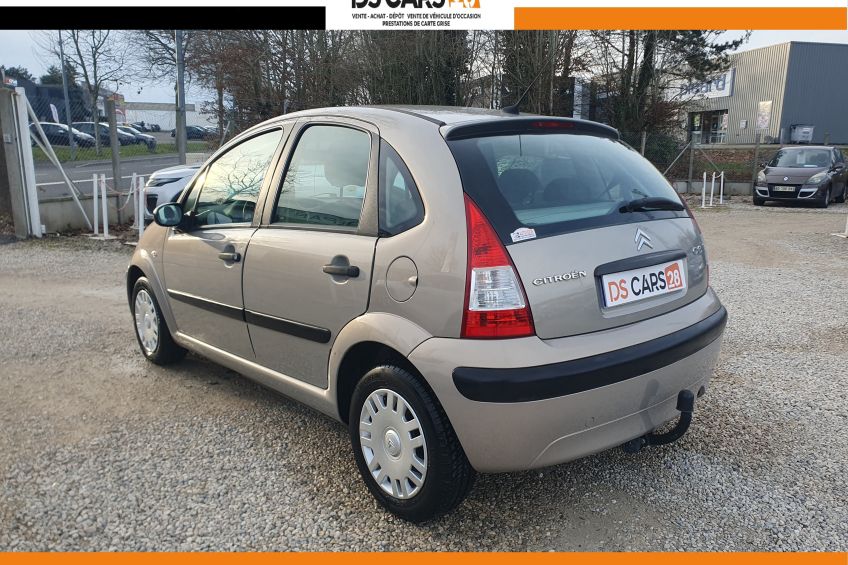 Citroën C3 Citroen C3 1,4 i/64000kms/Clim/Attelage/régulateur/Distrib neuve/Garantie/Réservation&Livraison Possible
