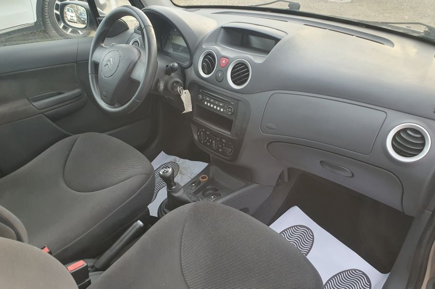 Citroën C3 Citroen C3 1,4 i/64000kms/Clim/Attelage/régulateur/Distrib neuve/Garantie/Réservation&Livraison Possible