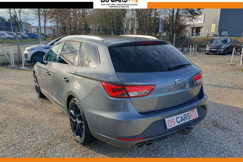 Seat Leon Seat Leon ST FR 2,0 tdi 184chAutomatique/Toit pano/attelage/Garantie/Réservation&Livraison Possible