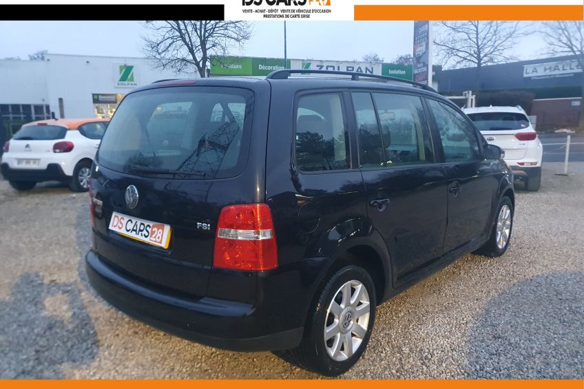 Volkswagen Touran Touran 1,6 Fsi/88000kms/7places/1ère main/Distribution neuve/Garantie/Réservation&Livraison Possible