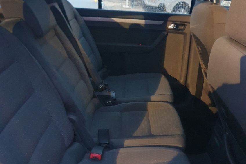 Volkswagen Touran Touran 1,6 Fsi/88000kms/7places/1ère main/Distribution neuve/Garantie/Réservation&Livraison Possible