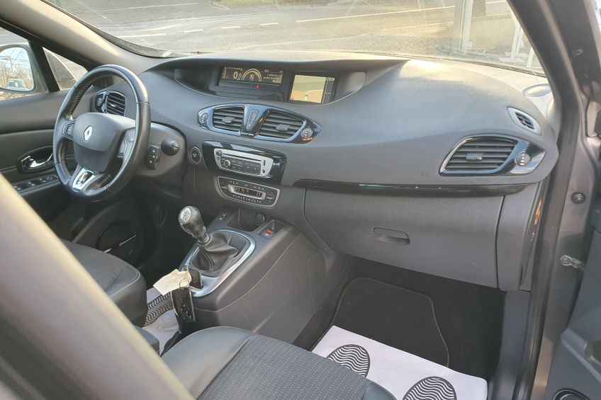 Renault Grand Scenic  3 Scénic 1,6 dci/7places/Bose/caméra/gps/bluetooth/Garantie et révisé/Réservation&Livraison Possible