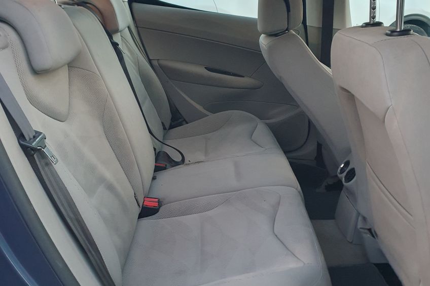 Peugeot 308 Peugeot 308 2,0 hdi/automatique/55000kms/PMR/clim/radars/Réservation&Livraison Possible