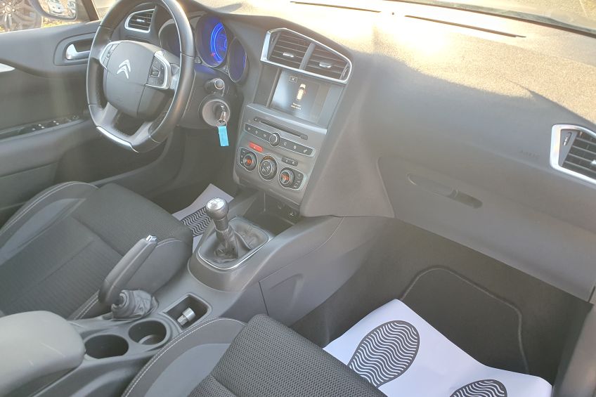 Citroën C4 Citroen C4 1,6 hdi/2016/AppleCarplay/Gps/Distribution neuve/Garantie/Réservation&Livraison Possible