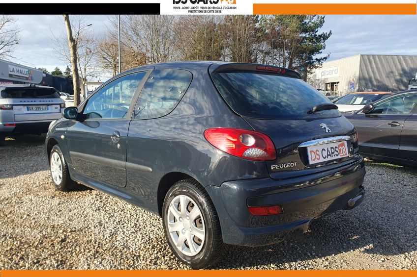 Peugeot 206+ Peugeot 206+ 1,4 i/91000kms/Distribution neuve/Climatisation/Garantie/Réservation&Livraison Possible
