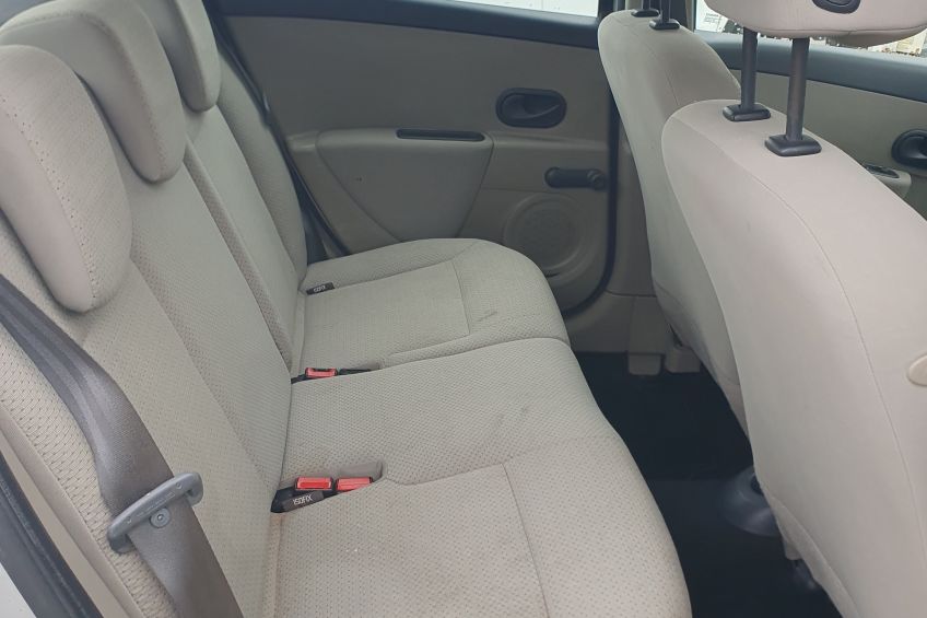 Renault Clio 3 Renault Clio 1,5 dci/Régulateur/Clim/Distribution neuve/garantie et révisé/Réservation&Livraison Possible