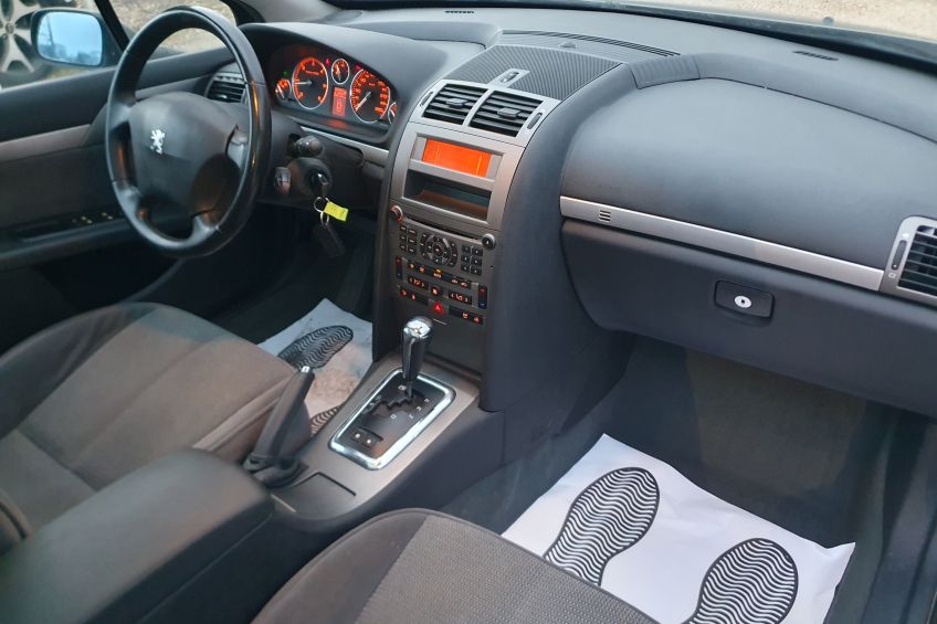 Peugeot 407 sw 407 SW 2,0 hdi/Automatique/Toit pano/Radars/Régulateur/Clim/garantie et révisé/Réservation&Livraison Possible
