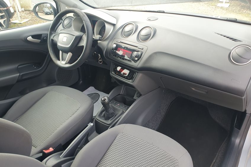 Seat Ibiza Seat Ibiza 1,6 TDI/Distribution neuve/Régulateur/Clim/Garantie et révisé/Réservation&Livraison Possible