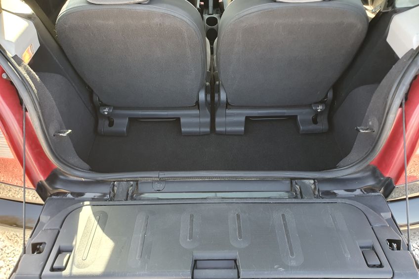 Citroën C2 Citroen C2 1,4 i /Distribution neuve/Bluetooth/USB/révisé et garantie/Réservation&Livraison Possible