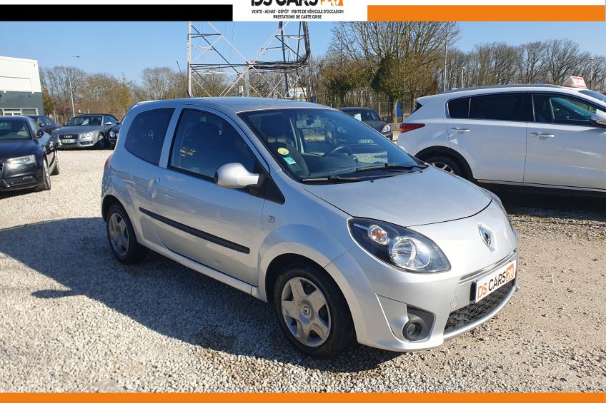 Renault Twingo 2 Renault Twingo 1,2i/92000kms/Clim/Distribution neuve/révisé et garantie/Réservation&Livraison Possible