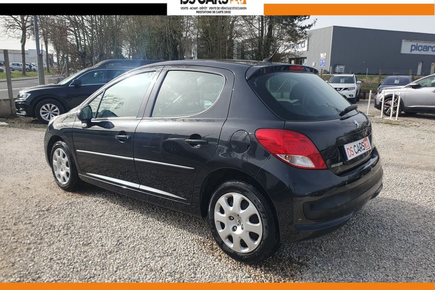 Peugeot 207 Peugeot 207 1,4 hdi/114000kms/Régulateur/Clim/Distribution neuve/Garantie/Réservation&Livraison Possible