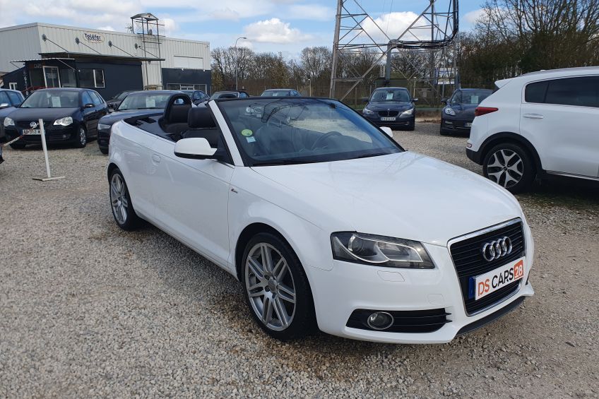 Audi A3 Audi A3 cabriolet 1,6 tdi/S-Line/Cuir alcantara/Gps/Bluetooth/Radars/Garantie/Réservation&Livraison Possible