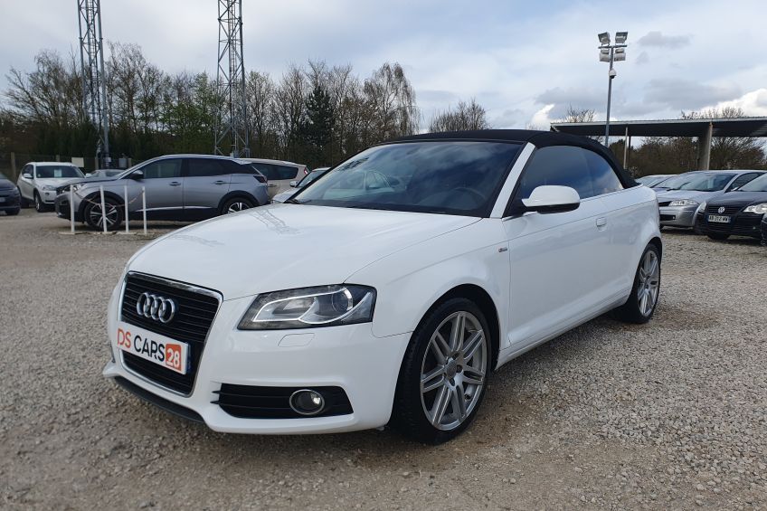 Audi A3 Audi A3 cabriolet 1,6 tdi/S-Line/Cuir alcantara/Gps/Bluetooth/Radars/Garantie/Réservation&Livraison Possible