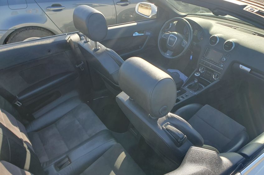 Audi A3 Audi A3 cabriolet 1,6 tdi/S-Line/Cuir alcantara/Gps/Bluetooth/Radars/Garantie/Réservation&Livraison Possible