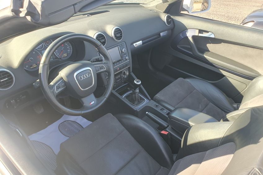 Audi A3 Audi A3 cabriolet 1,6 tdi/S-Line/Cuir alcantara/Gps/Bluetooth/Radars/Garantie/Réservation&Livraison Possible