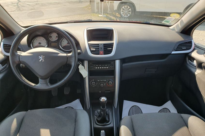 Peugeot 207 SW Peugeot 207 sw 1,6 hdi/98000kms/1ère main/Distrib neuve/Garantie et révisé/Réservation&Livraison Possible