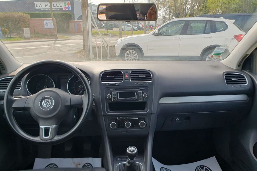 Volkswagen Golf 6 Volkswagen Golf 1,4/64000kms/1ère main/Attelage/Régulateur/Clim/Garantie/Réservation&Livraison Possible
