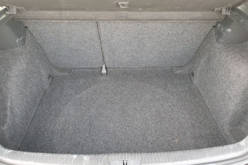 Volkswagen Golf 6 Volkswagen Golf 1,4/64000kms/1ère main/Attelage/Régulateur/Clim/Garantie/Réservation&Livraison Possible