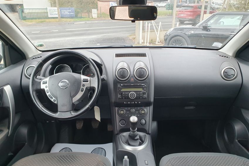 Nissan Qashqai Nissan Qashqai 1,5 dci/Attelage/Radars/Régulateur/Clim/Garantie et révisé/Réservation&Livraison Possible