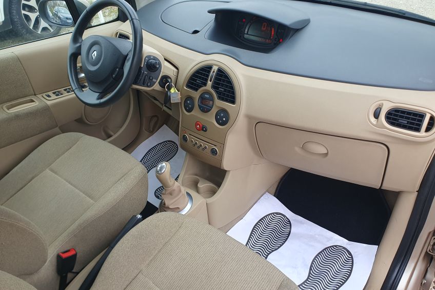 Renault Modus Renault Modus 1,5 dci/87000kms/Régulateur/Clim/Garantie et révisé/Réservation&Livraison Possible