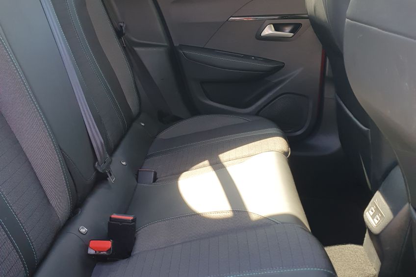 Peugeot 208 Peugeot 208 1,5 hdi/52000kms/1ère main/Android/Carplay/Caméra/Garantie/Réservation&Livraison Possible