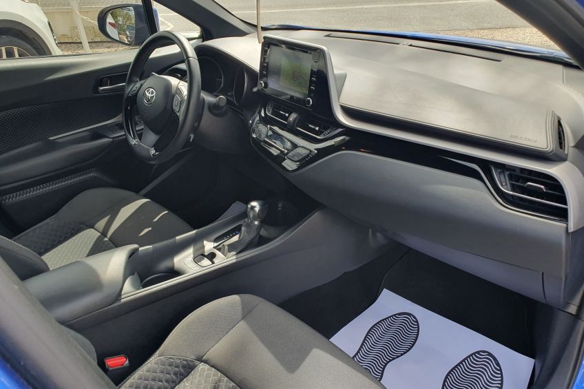 Toyota CH-R Toyota CH-R hybride/83000kms/2021/Carplay/Android/Caméra/Garantie/Réservation&Livraison Possible