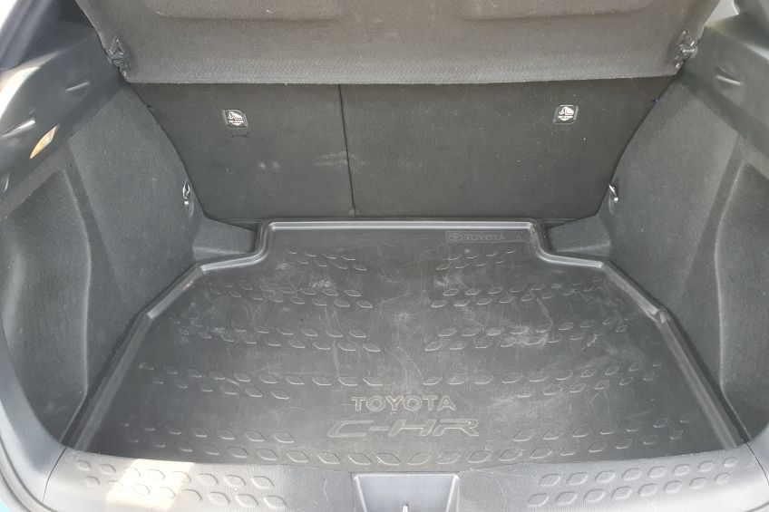 Toyota CH-R Toyota CH-R hybride/83000kms/2021/Carplay/Android/Caméra/Garantie/Réservation&Livraison Possible