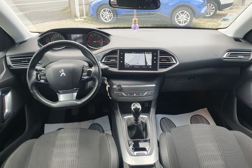 Peugeot 308 SW Peugeot 308 sw 1,5 hdi/2020/Apple/Android/Bluetooth/Garantie et révisé/Réservation&Livraison Possible