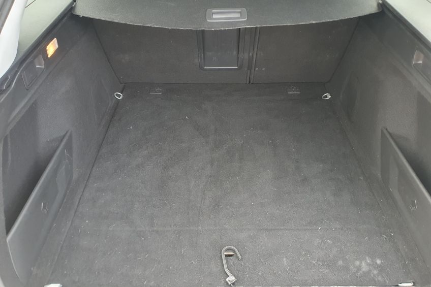 Peugeot 308 SW Peugeot 308 sw 1,5 hdi/2020/Apple/Android/Bluetooth/Garantie et révisé/Réservation&Livraison Possible
